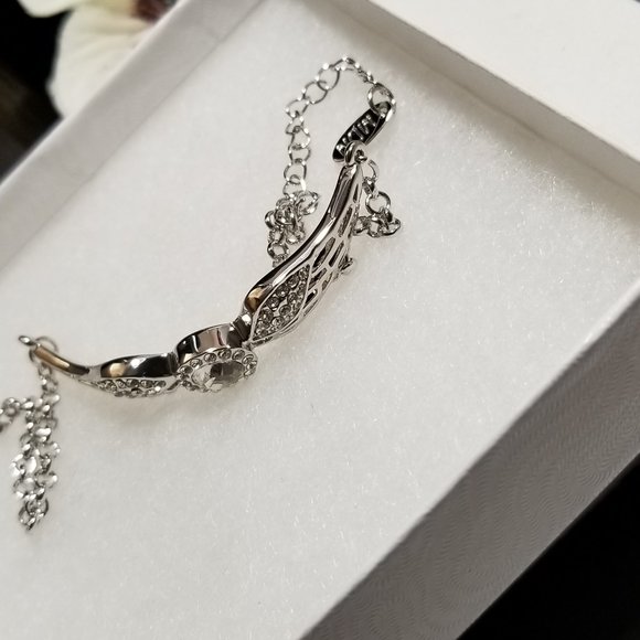 Angel Wings Design Bracelet Friendship Gift ideas Monday Noon New Old Stock - Picture 9 of 15